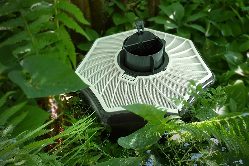 2x Piège anti-moustique - Lampe UV - Protection anti-insectes